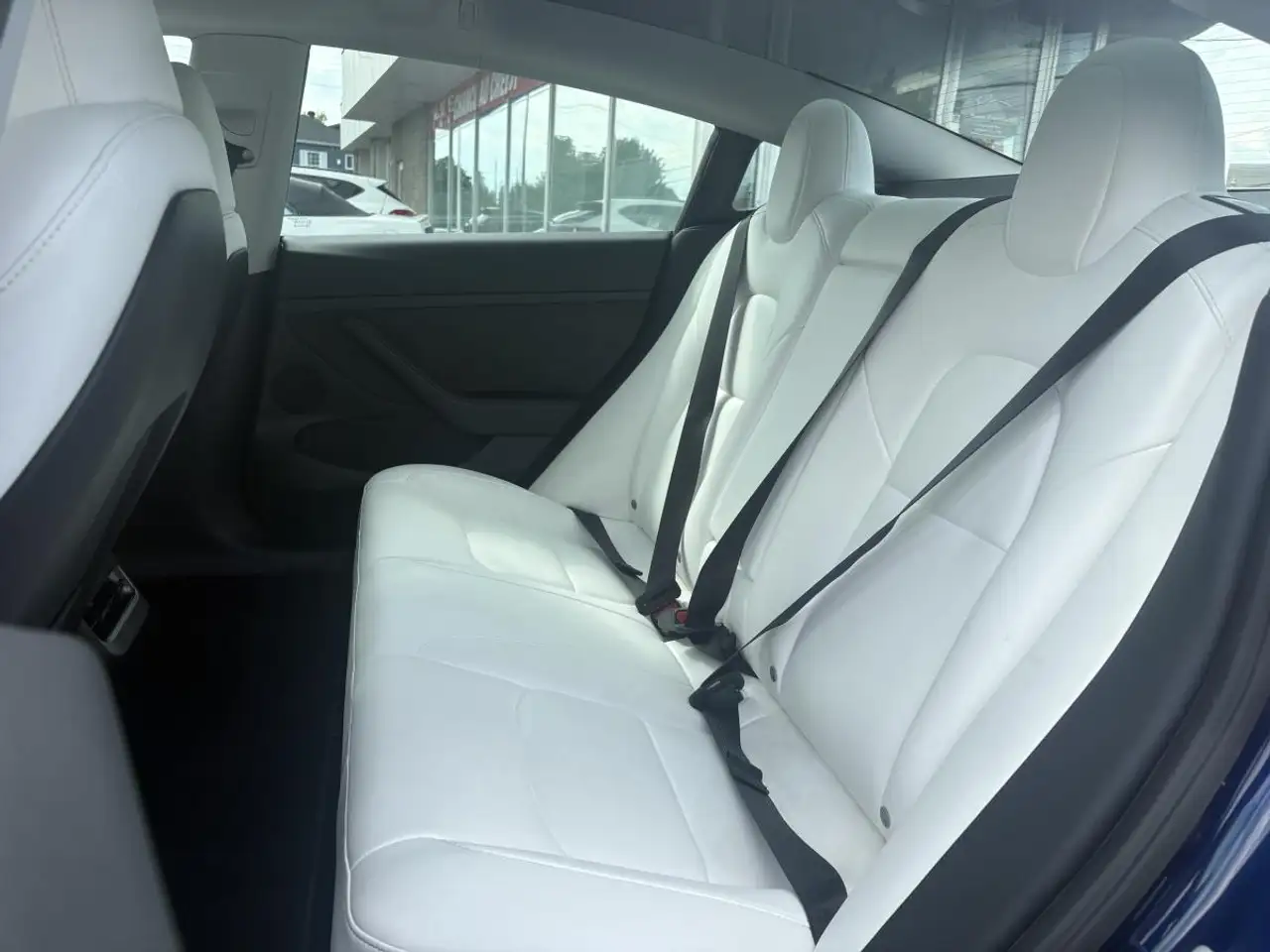 Tesla Model 3 - Image 20