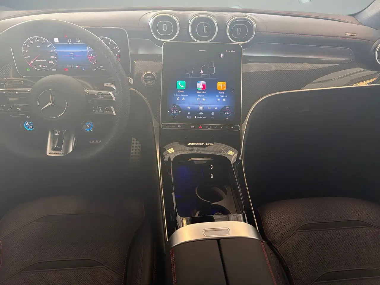 Mercedes-Benz GLC - Image 19