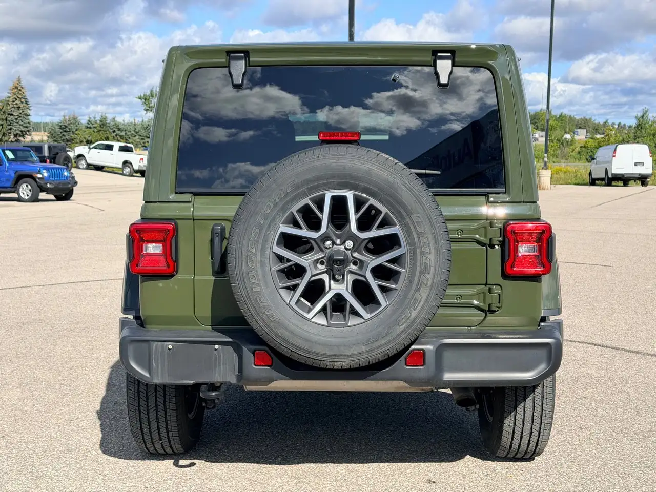 Jeep Wrangler - Image 6
