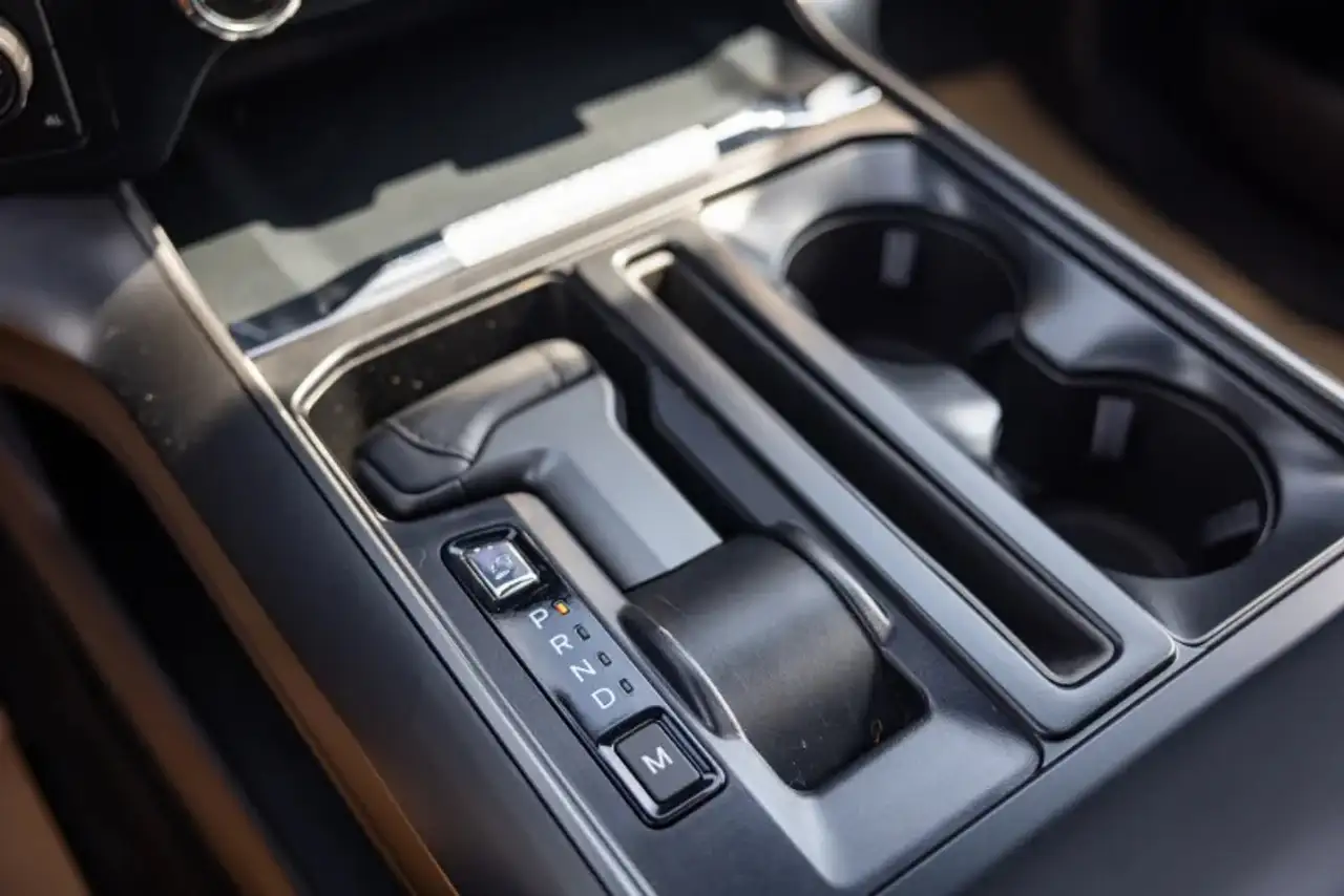 Ford F-150 - Image 19