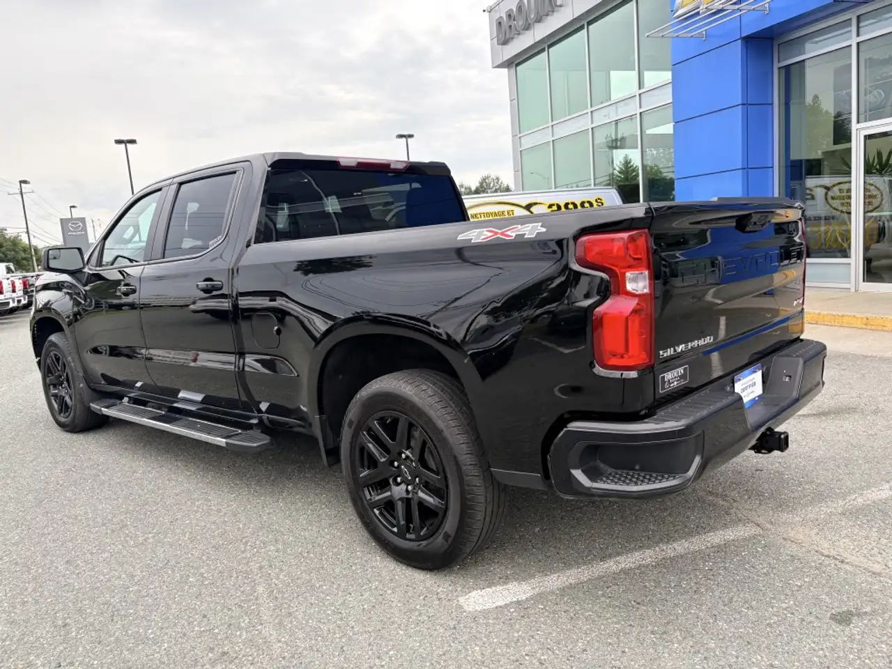 Chevrolet Silverado 1500 - Image 4