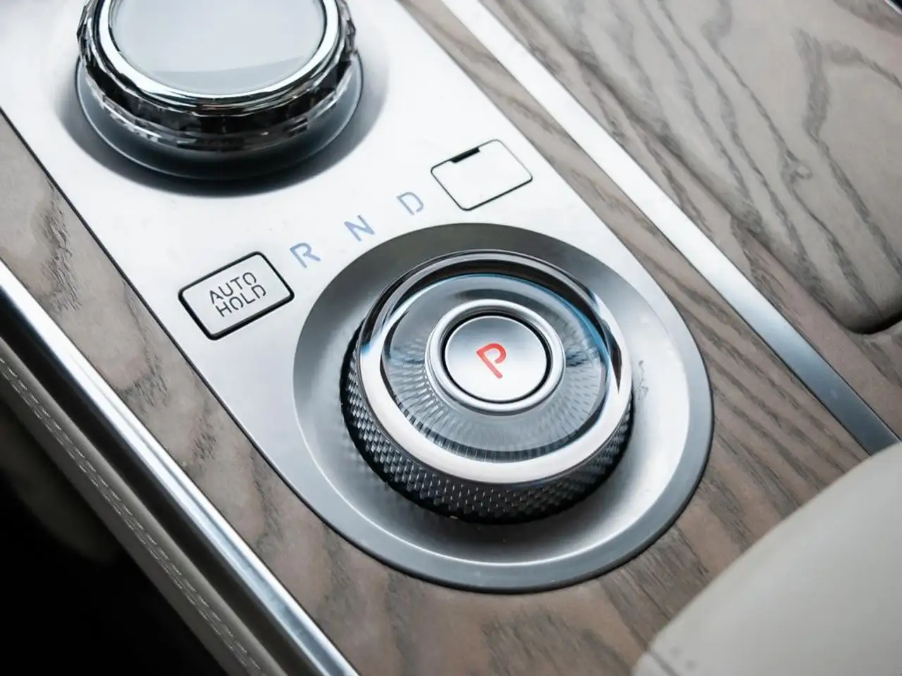 Genesis GV80 - Image 19