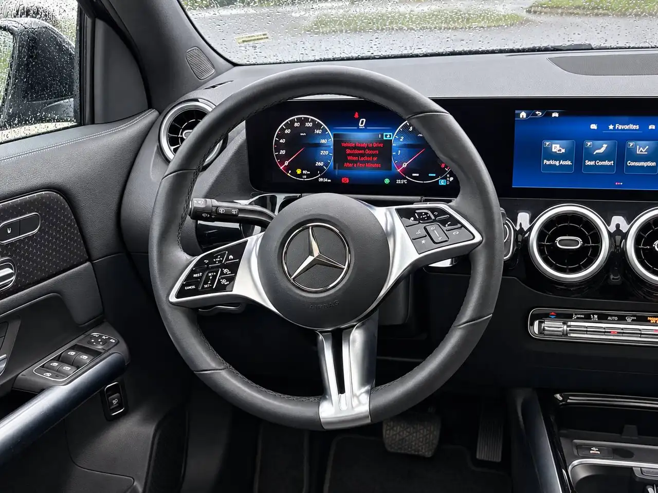 Mercedes-Benz GLA - Image 25