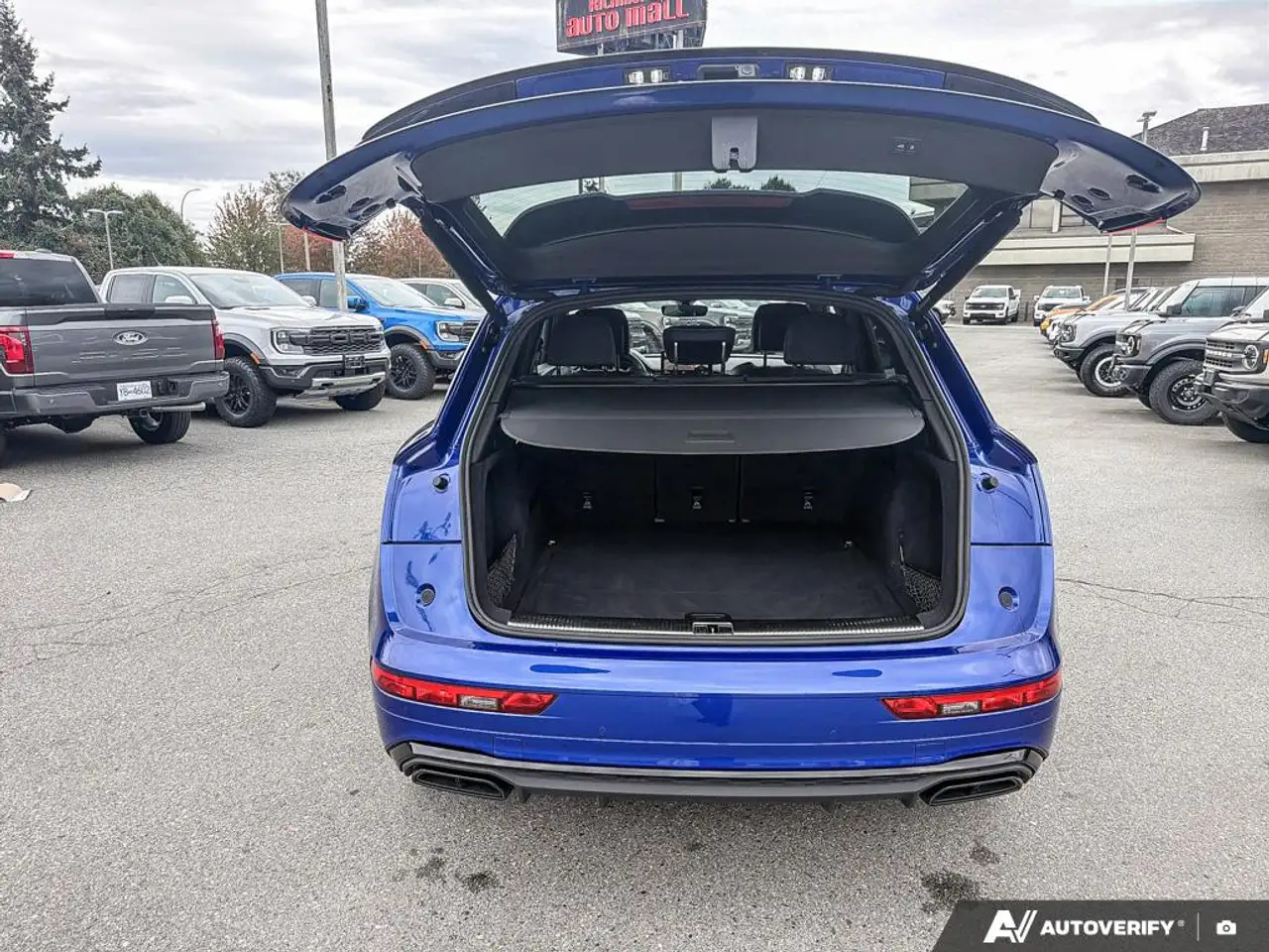 Audi Q5 - Image 12