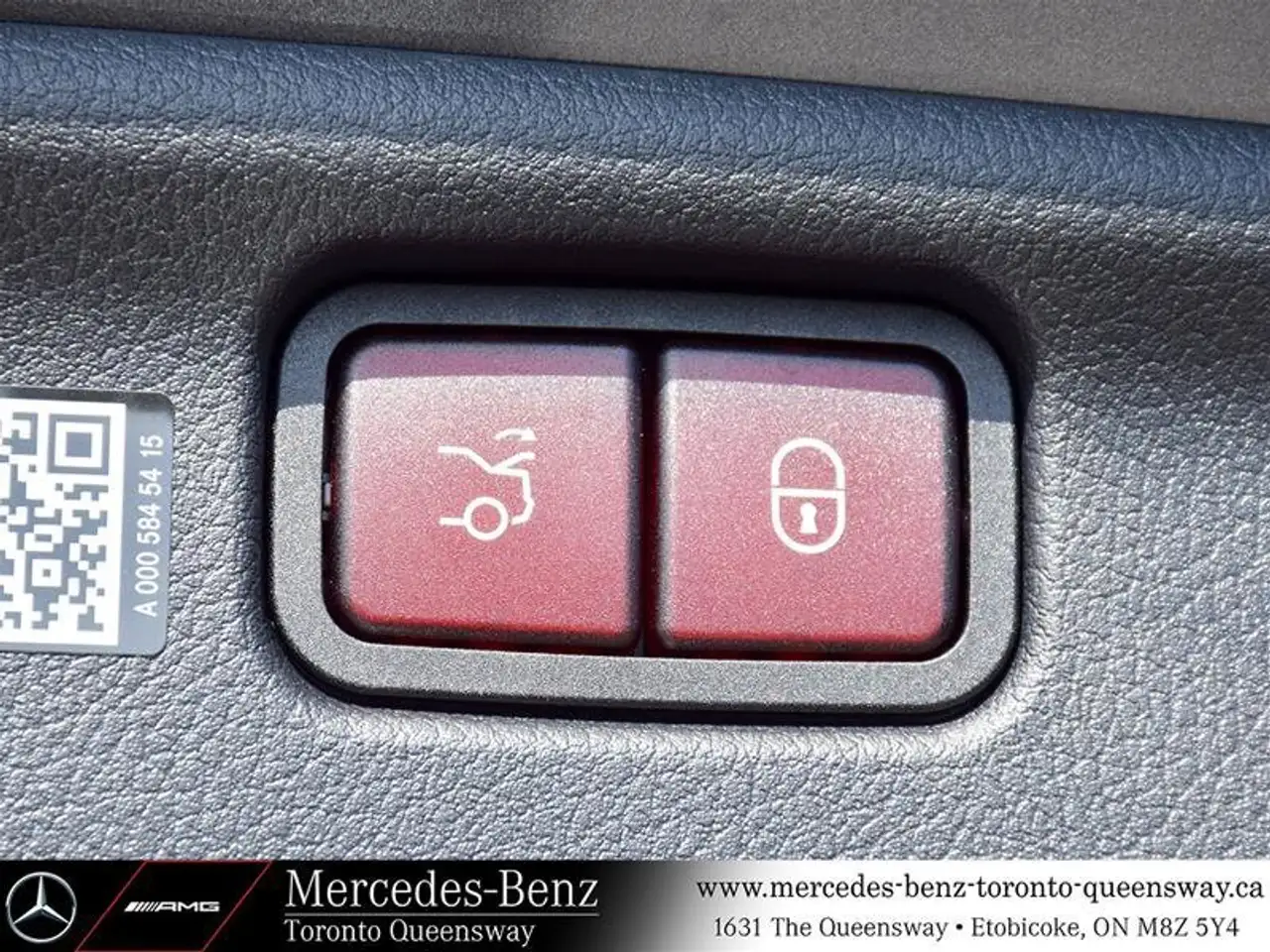 Mercedes-Benz C-Class - Image 17