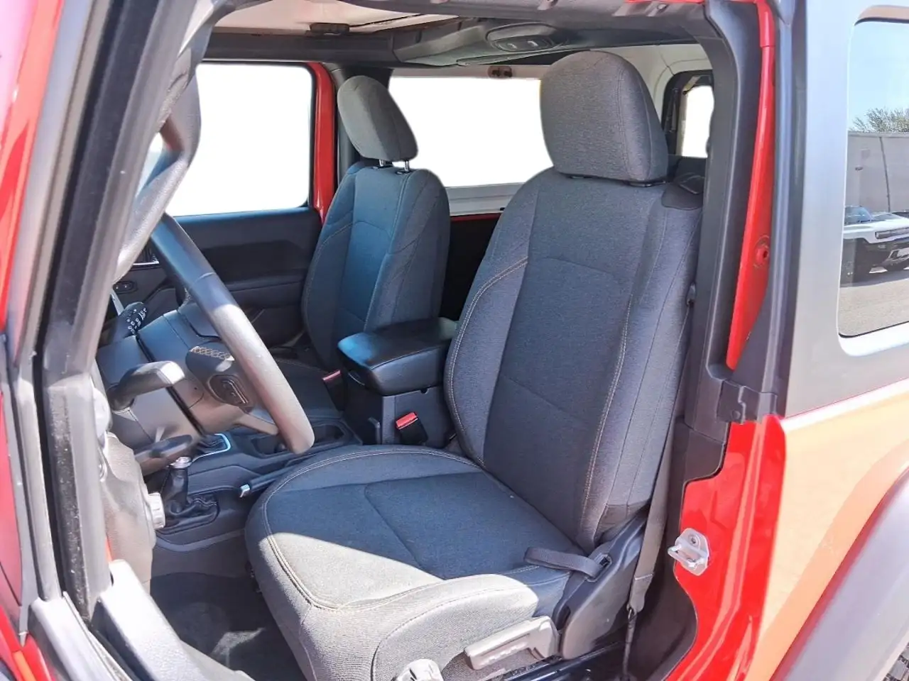 Jeep Wrangler - Image 8