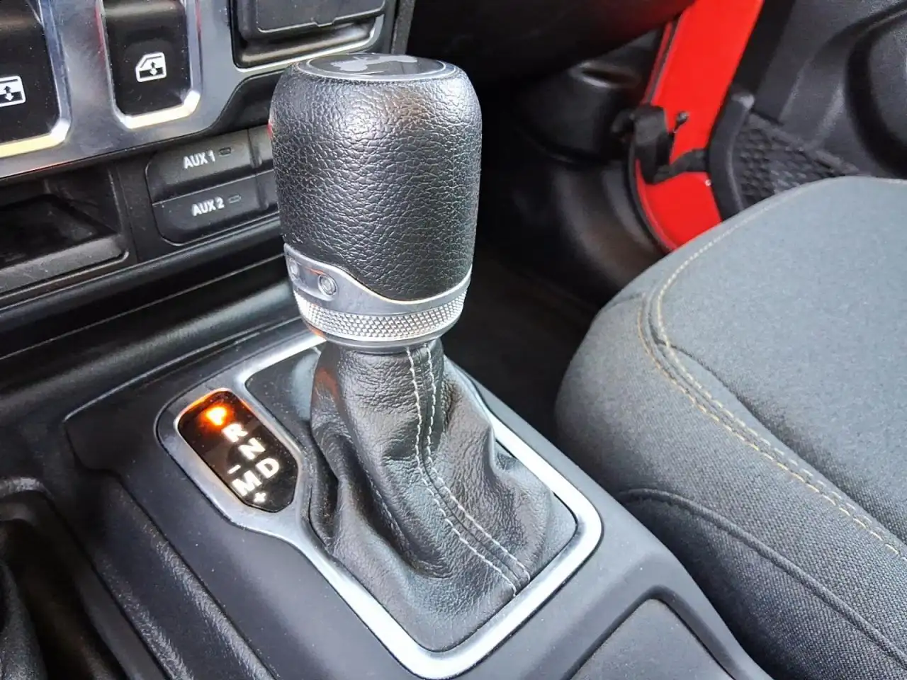 Jeep Wrangler - Image 16