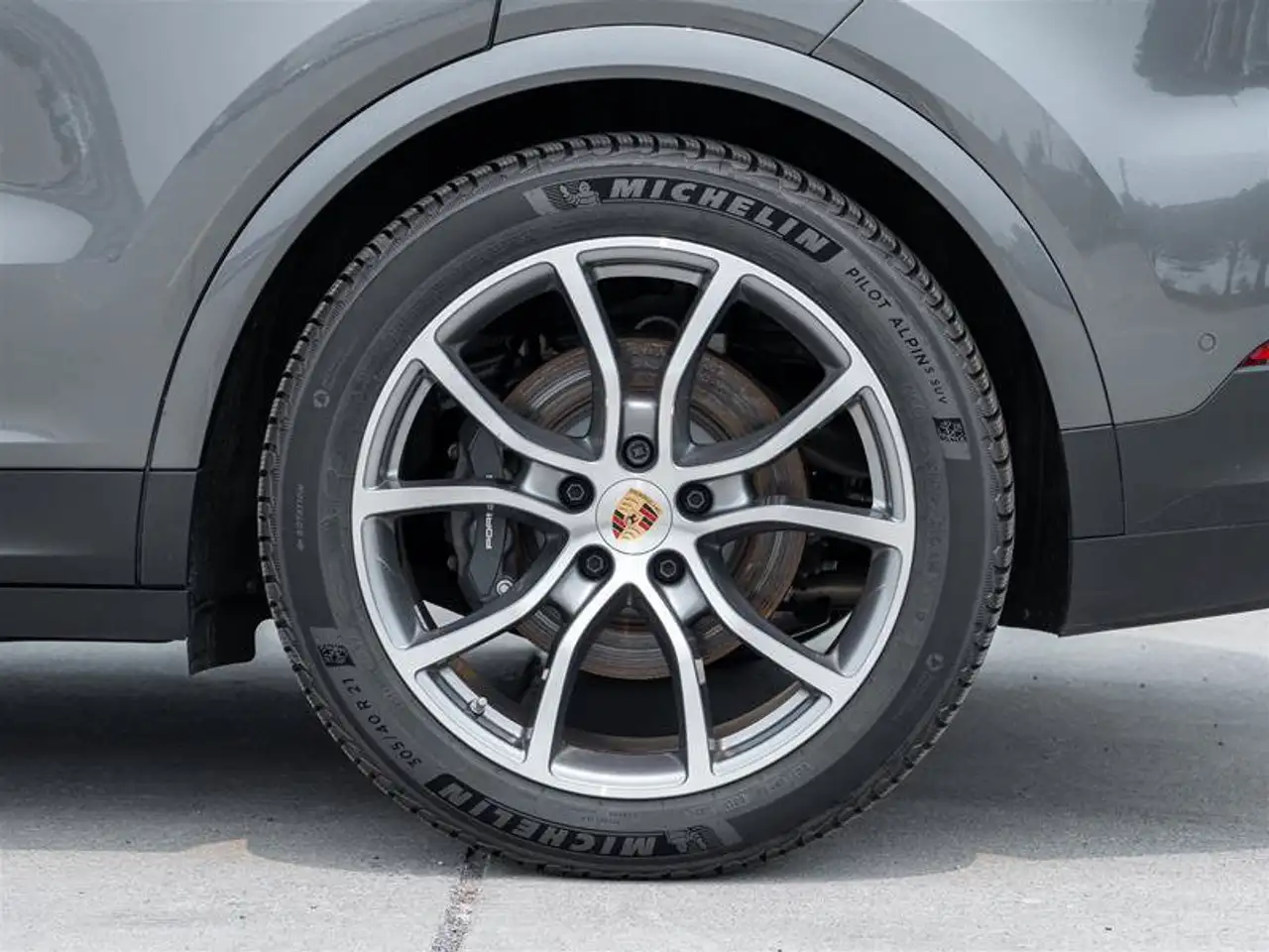 Porsche Cayenne - Image 9