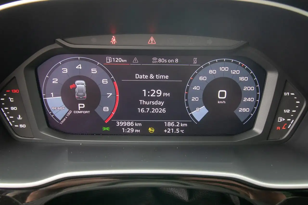 Audi Q3 - Image 17