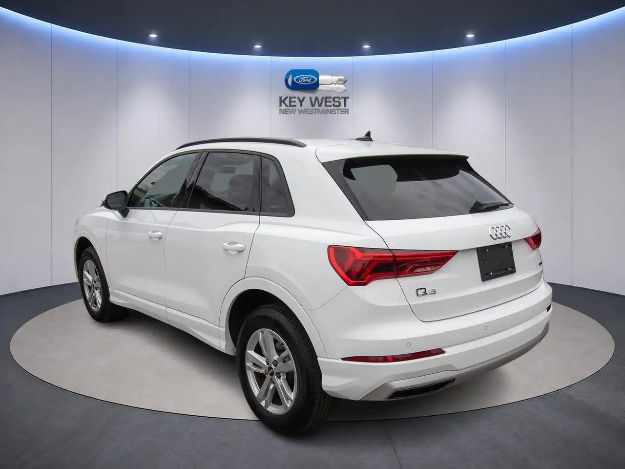 Audi Q3 - Image 7