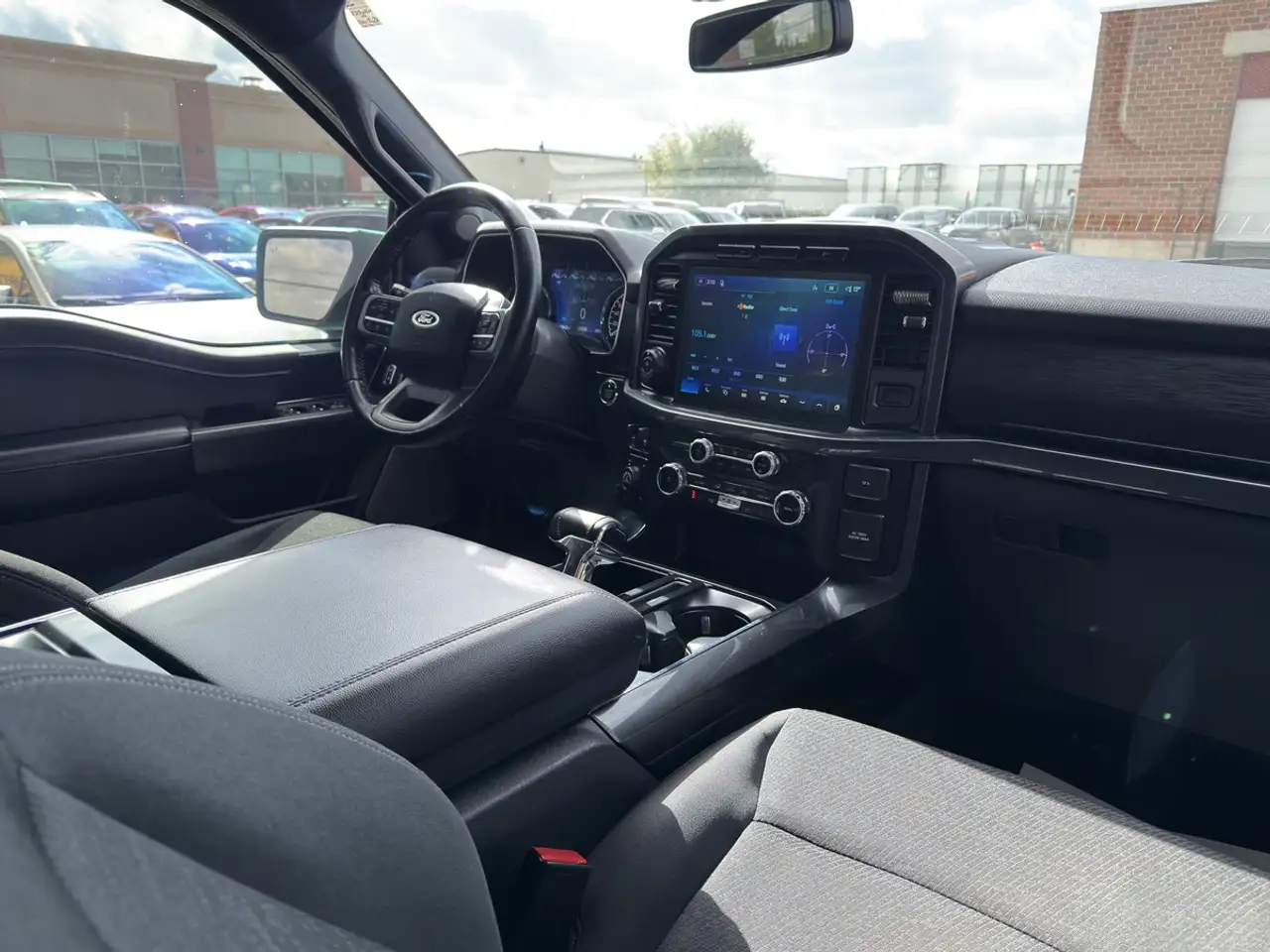 Ford F-150 - Image 13