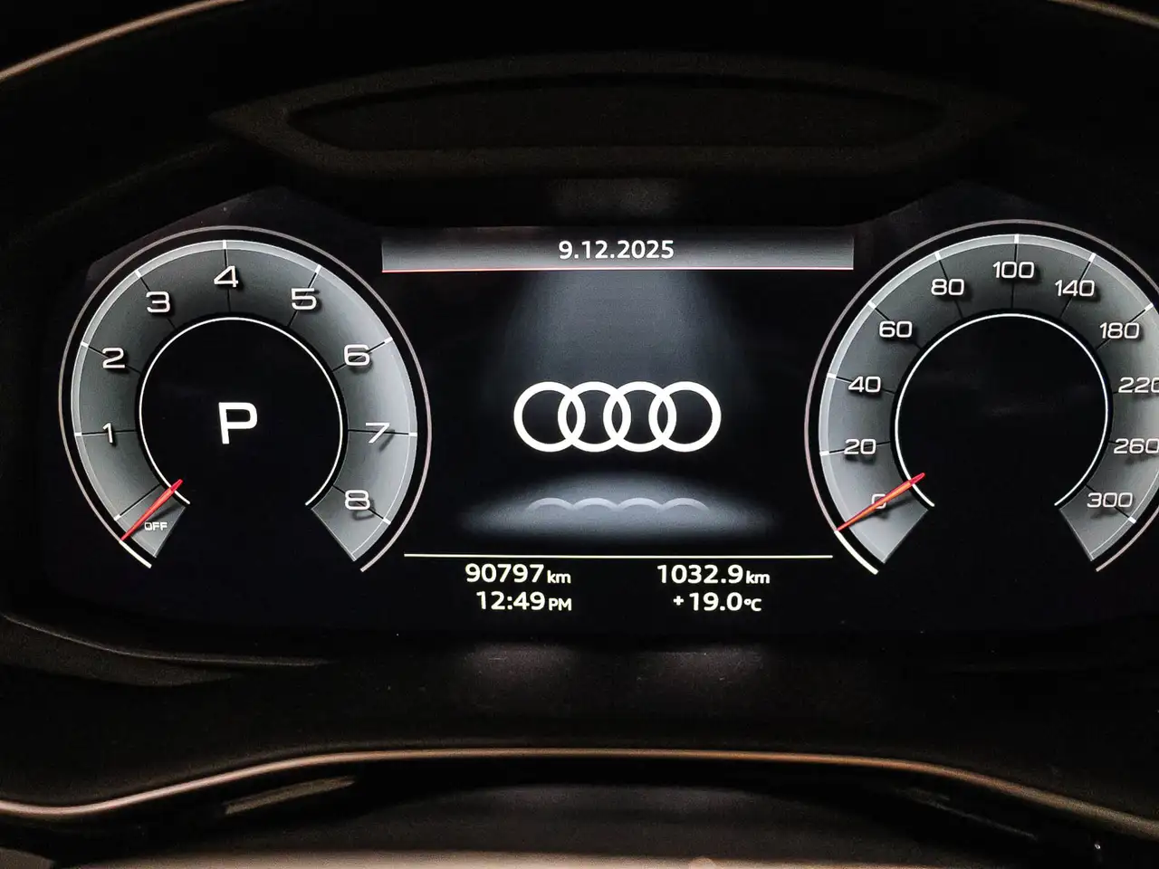 Audi Q8 - Image 22