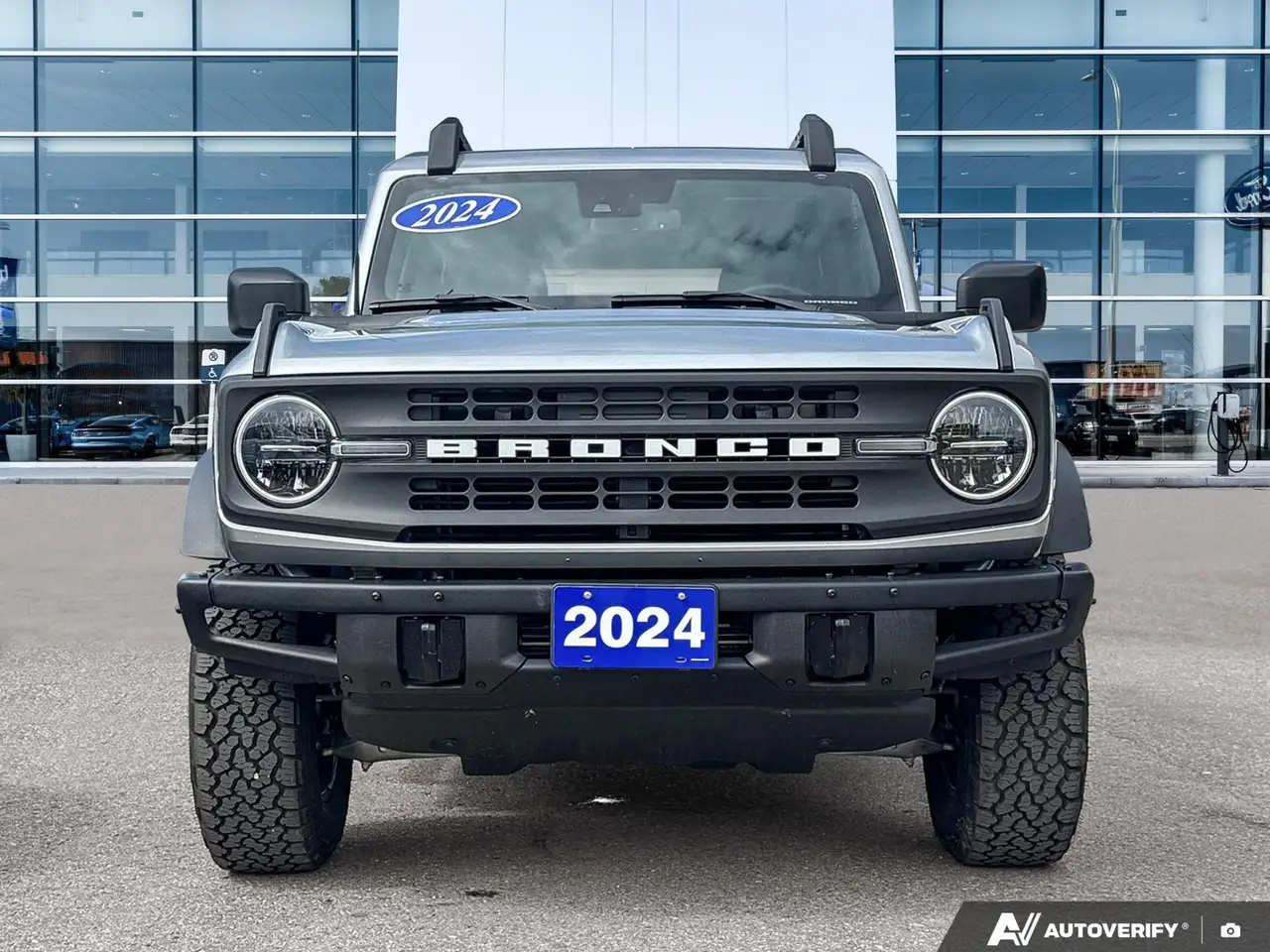 Ford Bronco - Image 3