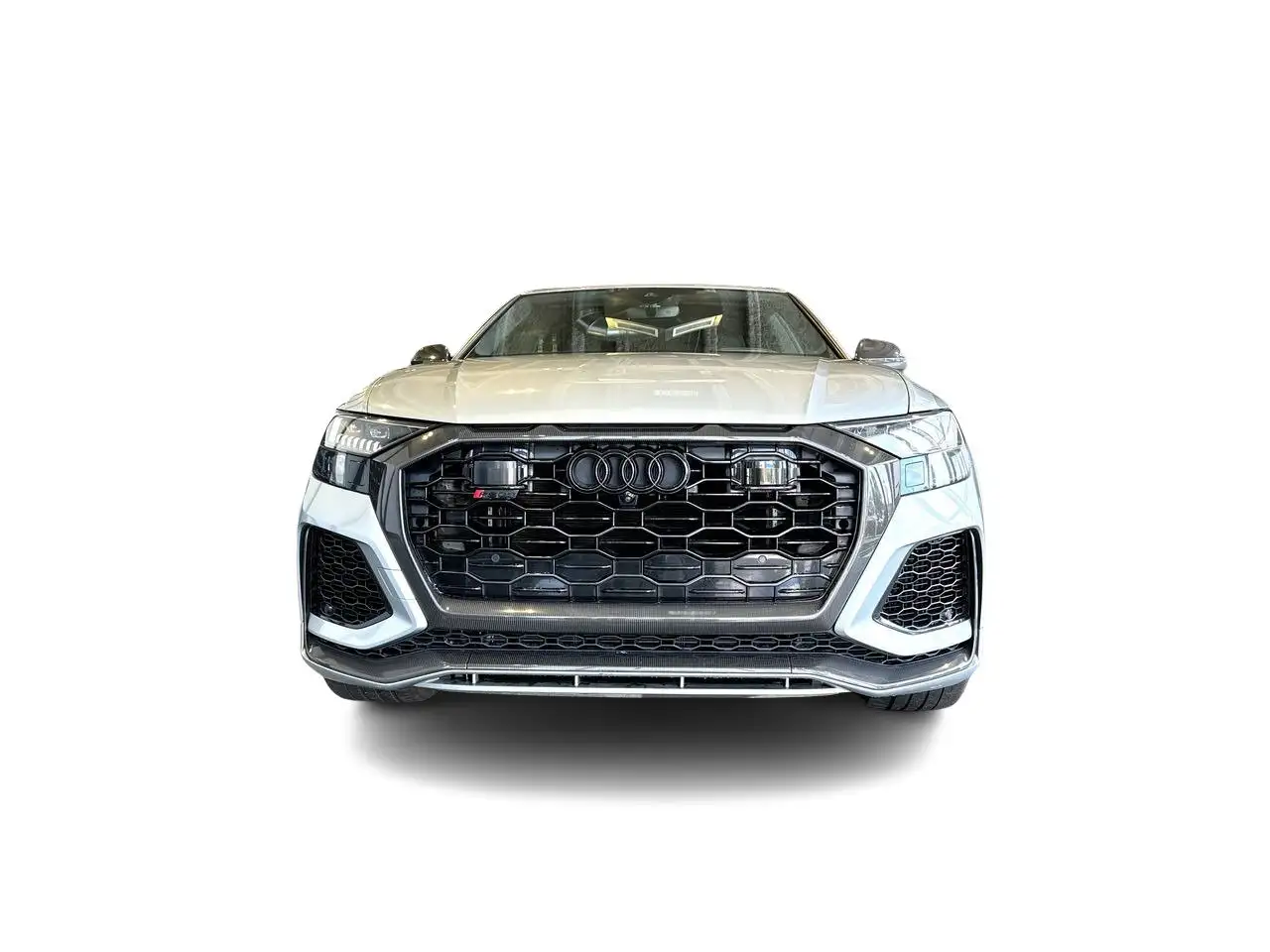Audi RS Q8 - Image 7