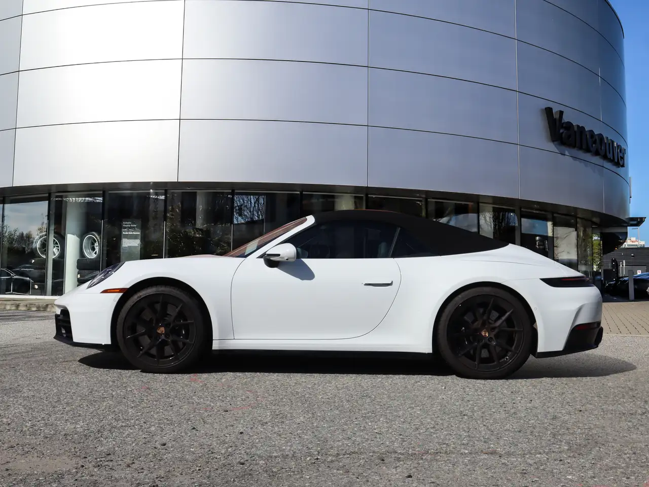 Porsche 911 - Image 2