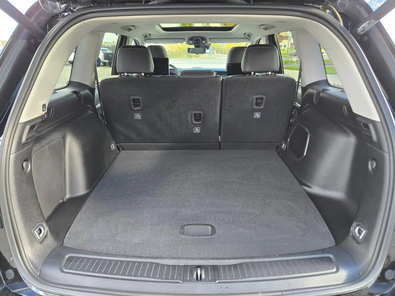 Jeep Grand Cherokee - Image 26