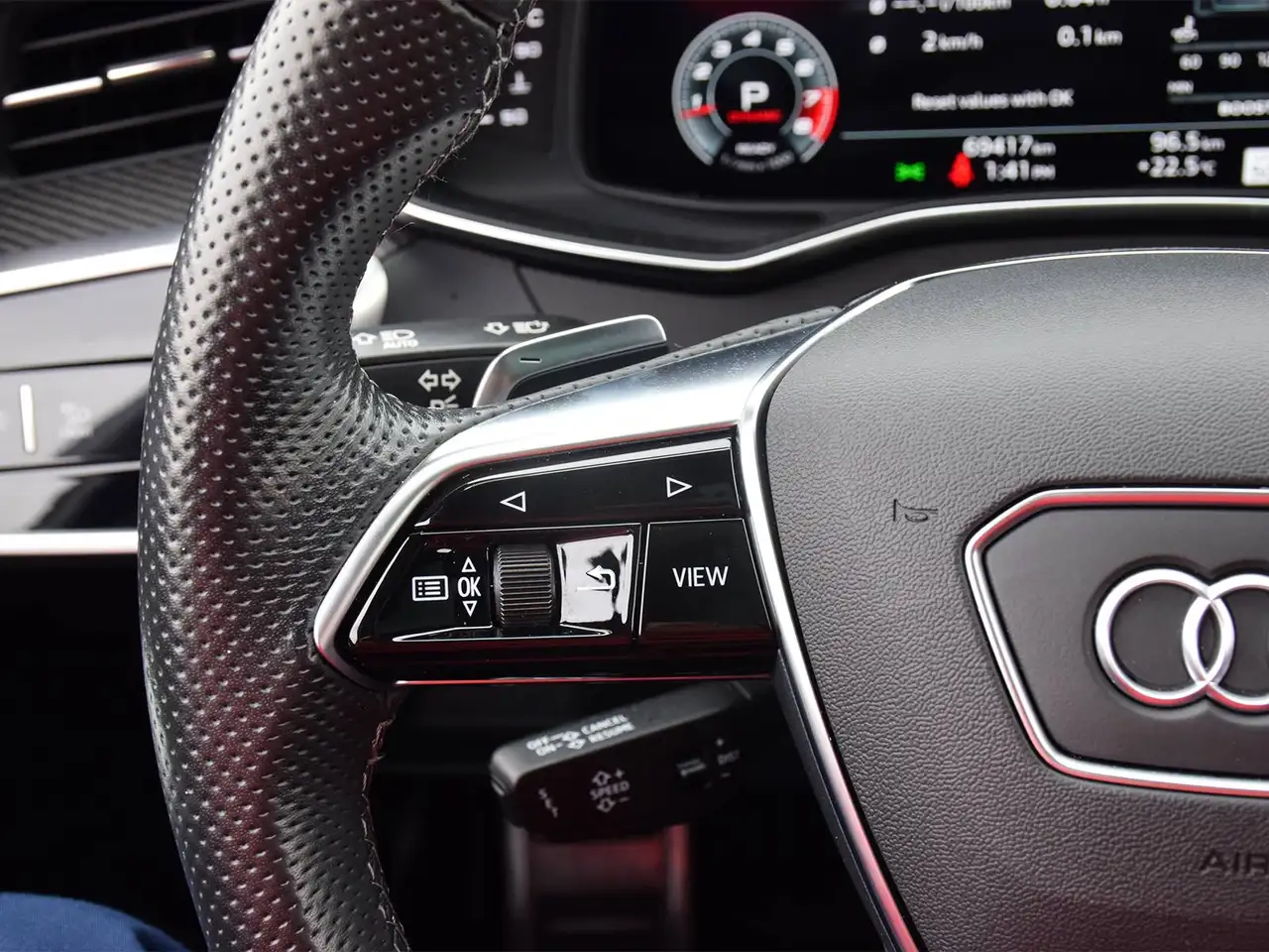 Audi S6 - Image 17