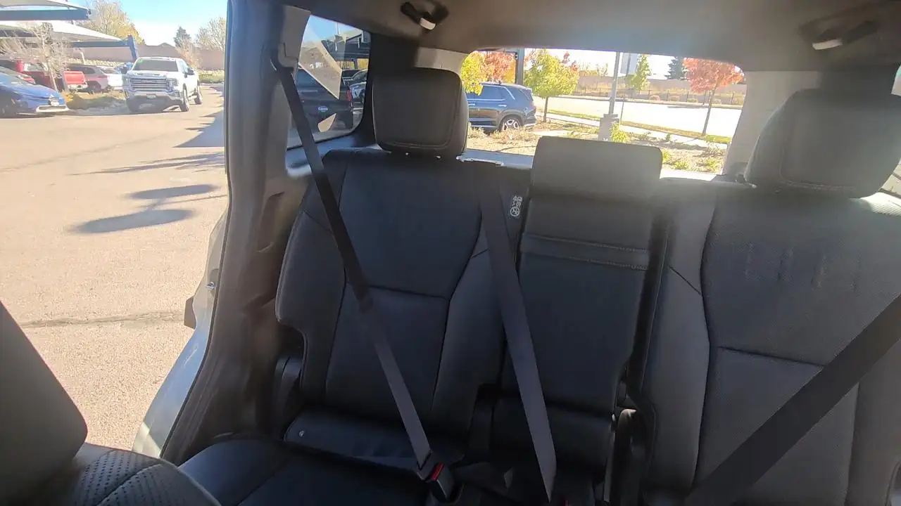Lexus GX - Image 18