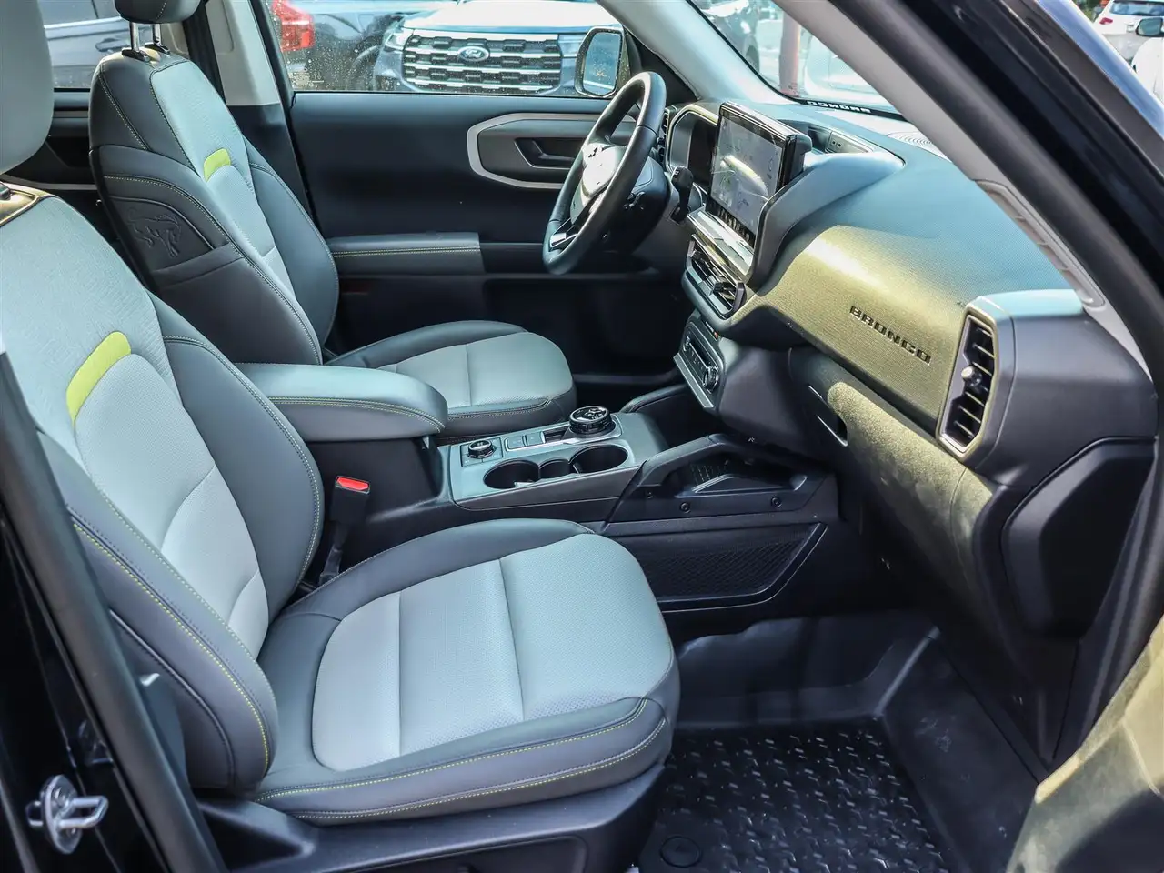 Ford Bronco Sport - Image 16