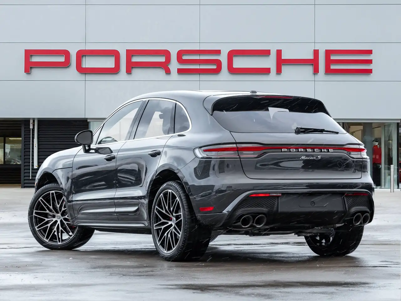 Porsche Macan - Image 3