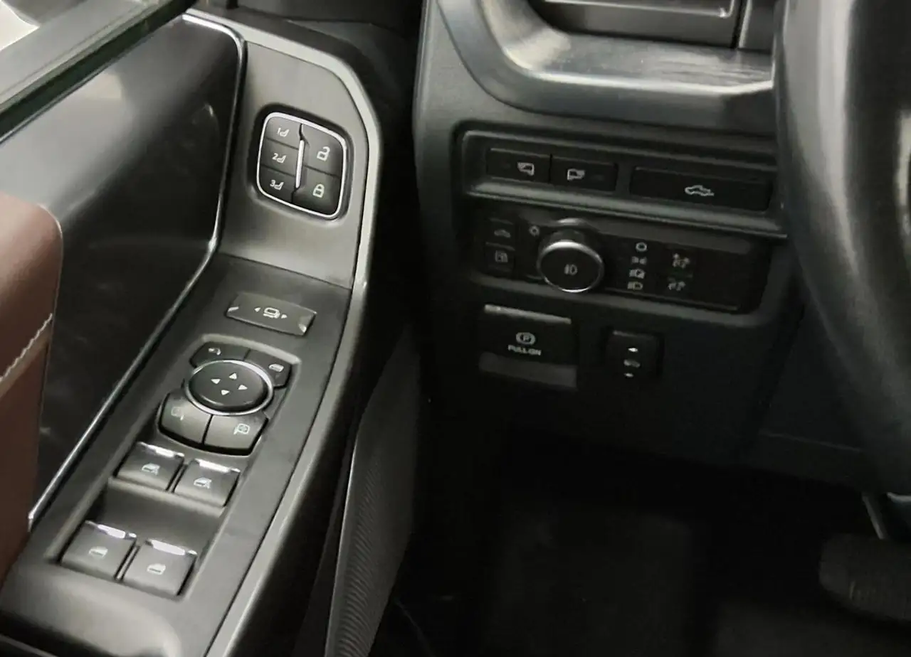Ford F-150 - Image 16