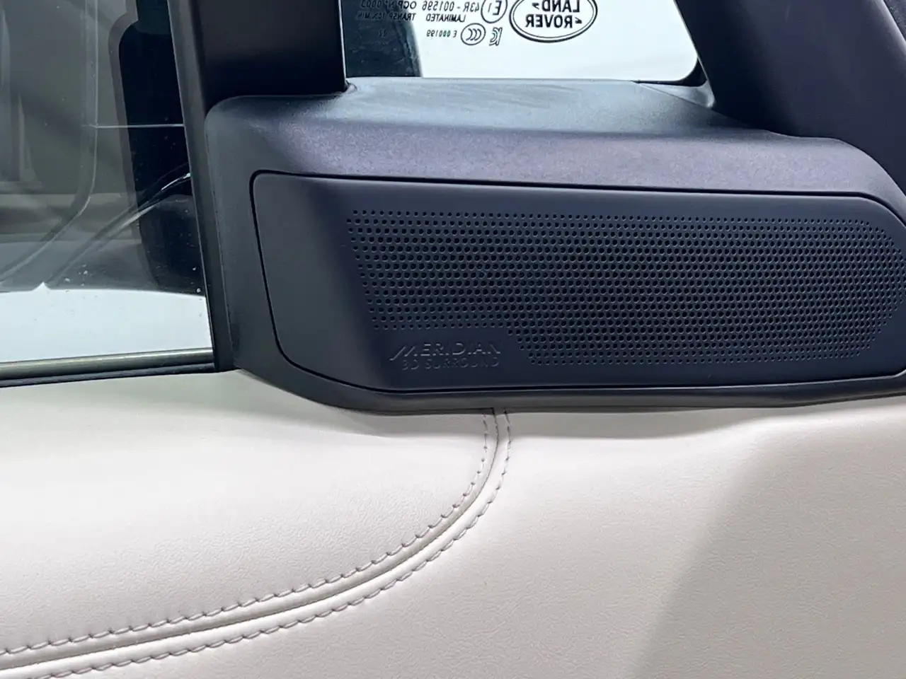 Land Rover Range Rover - Image 22