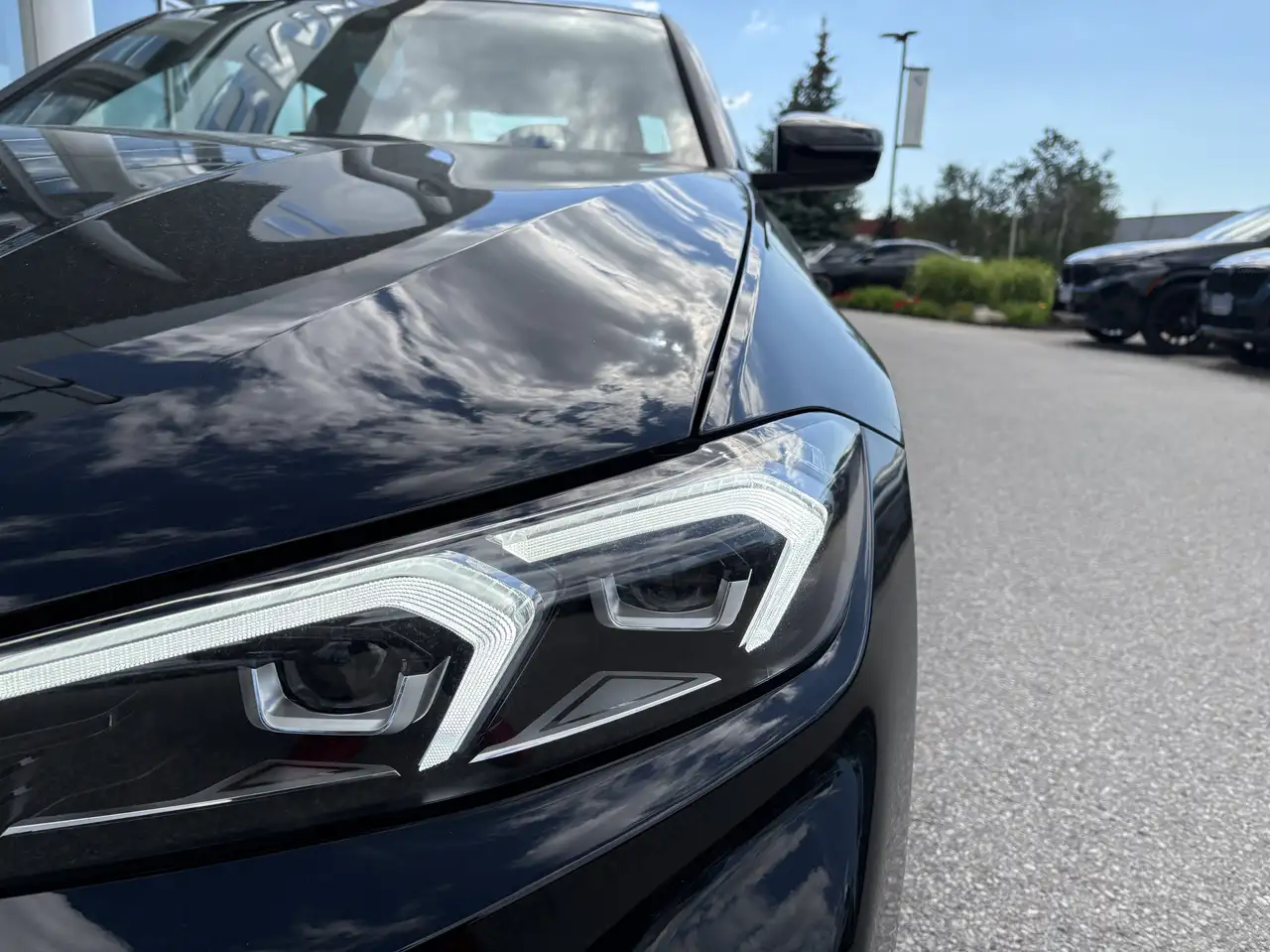 BMW 3 Series - Image 11