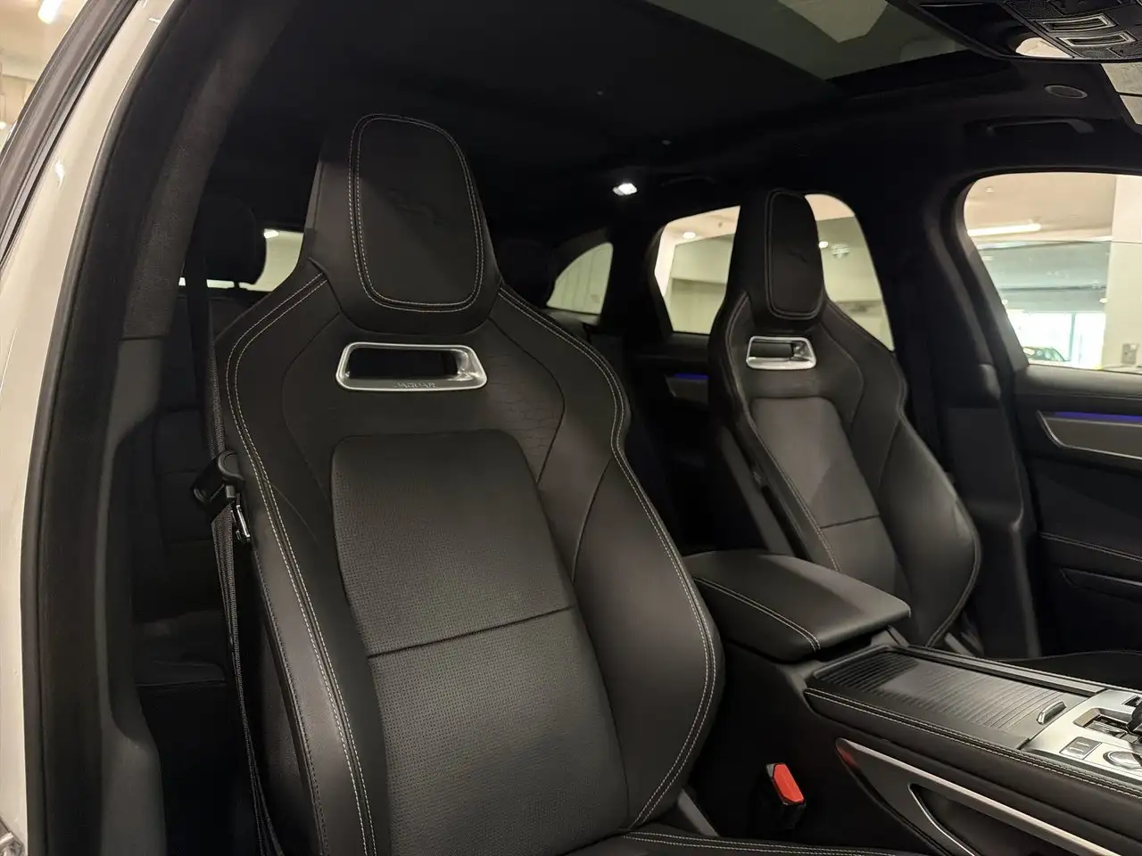 Jaguar F-Pace - Image 29