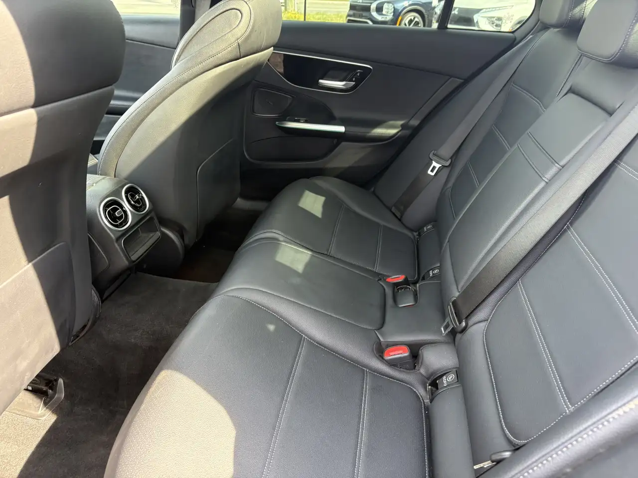 Mercedes-Benz C-Class - Image 20