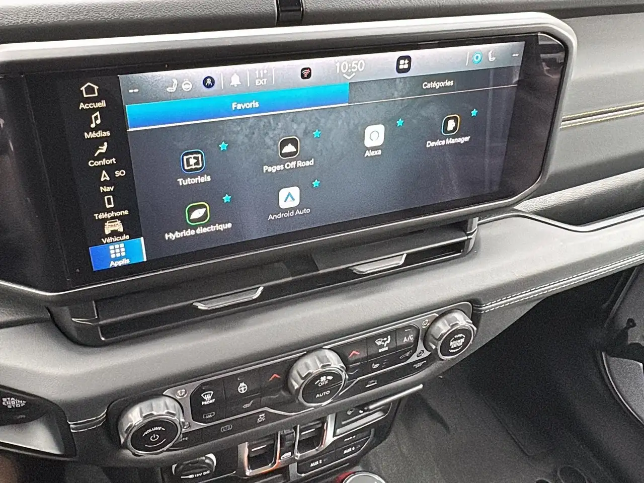 Jeep Wrangler - Image 23