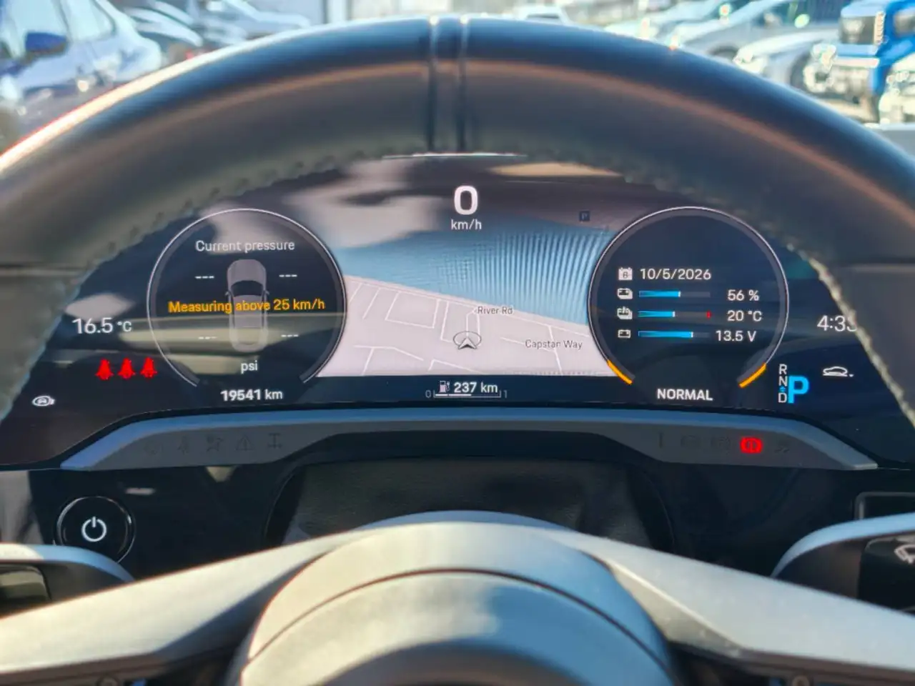 Porsche Taycan - Image 13