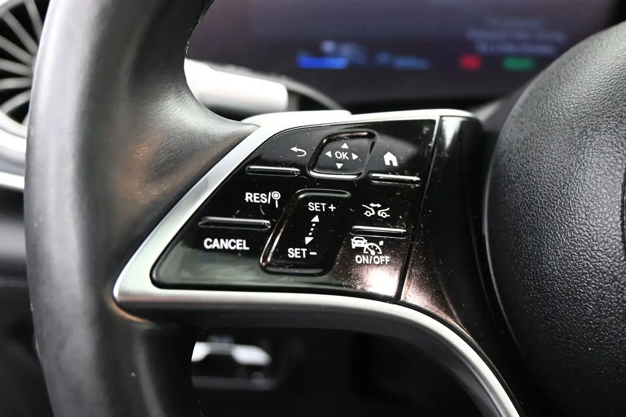 Mercedes-Benz EQS - Image 11