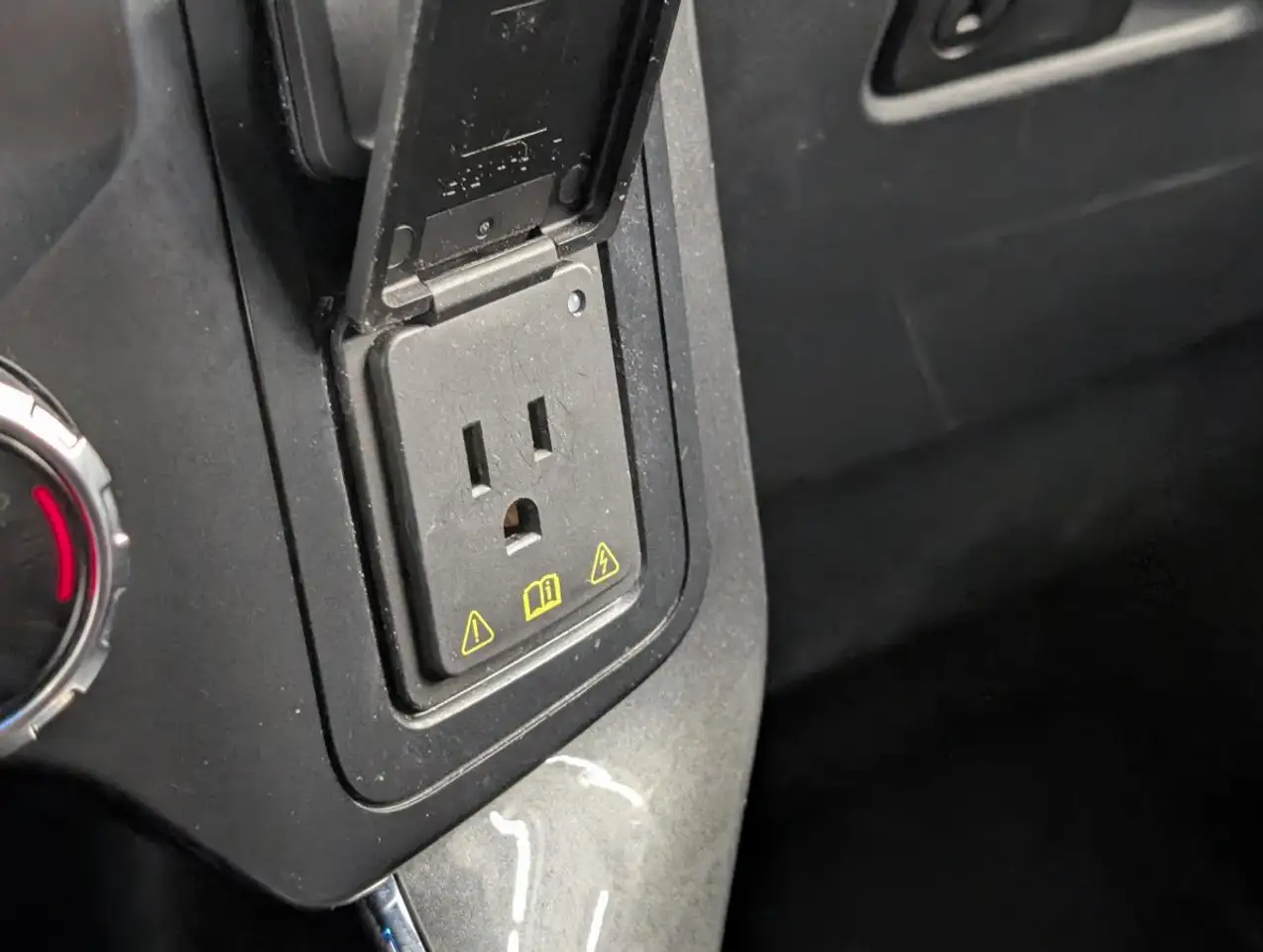 Ford F-150 - Image 29