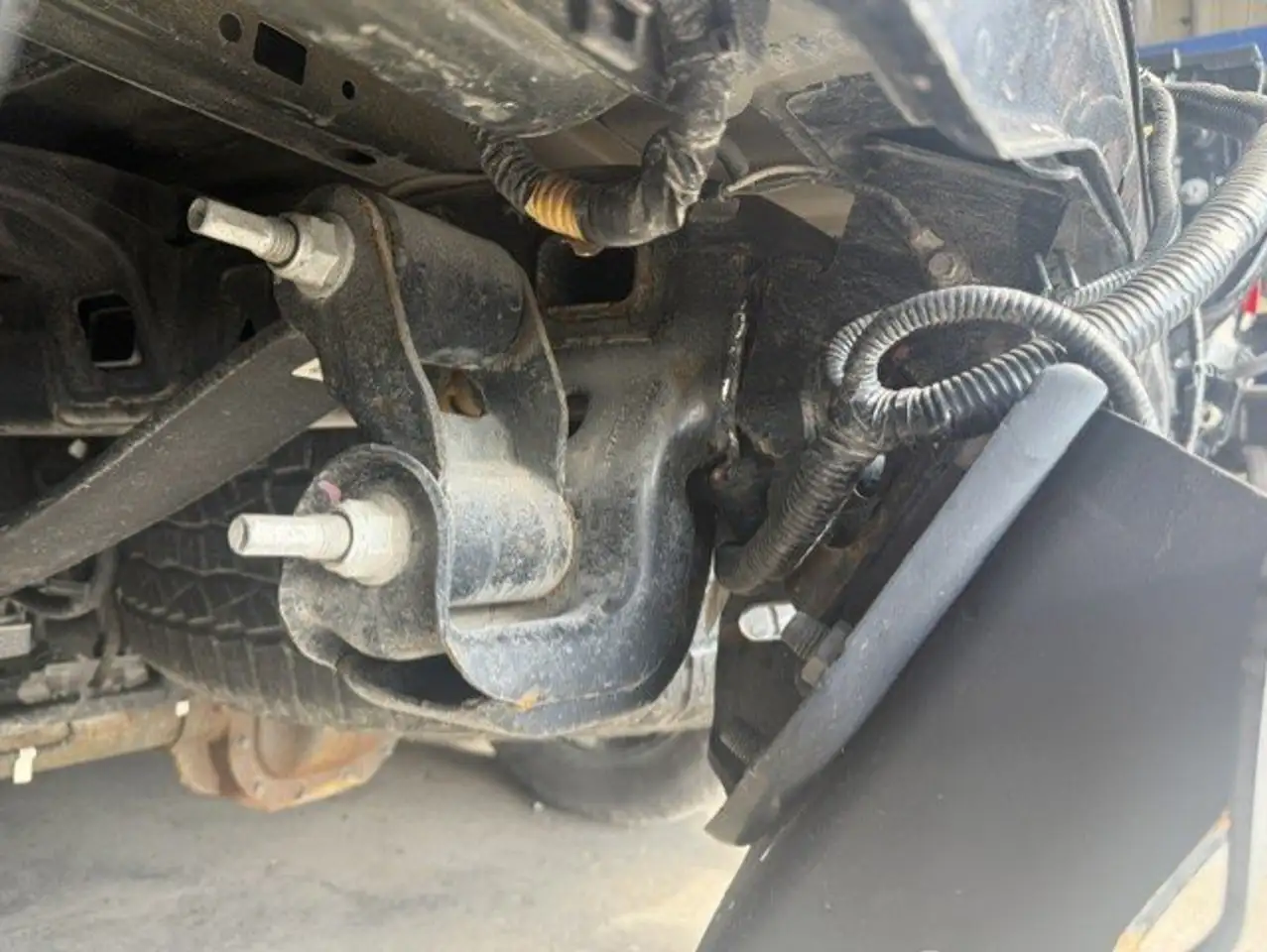 Ford F-150 - Image 48