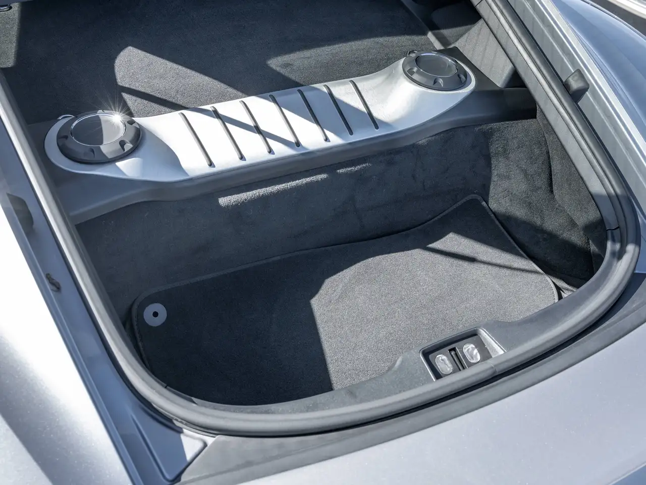 Porsche 718 Cayman - Image 13