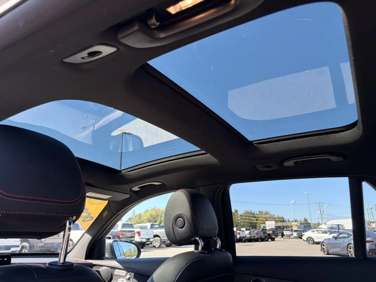 Mercedes-Benz GLC - Image 33
