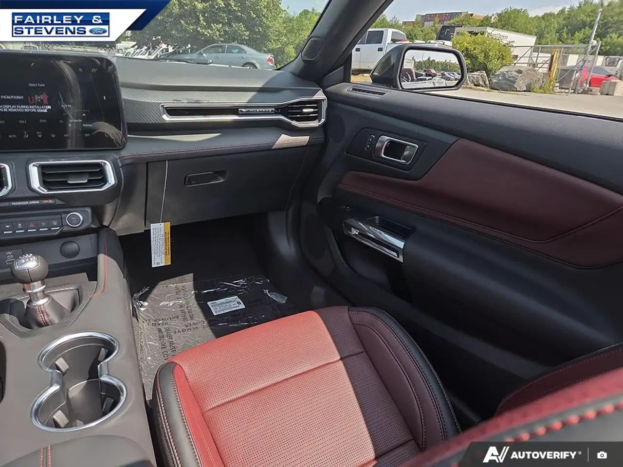 Ford Mustang - Image 24