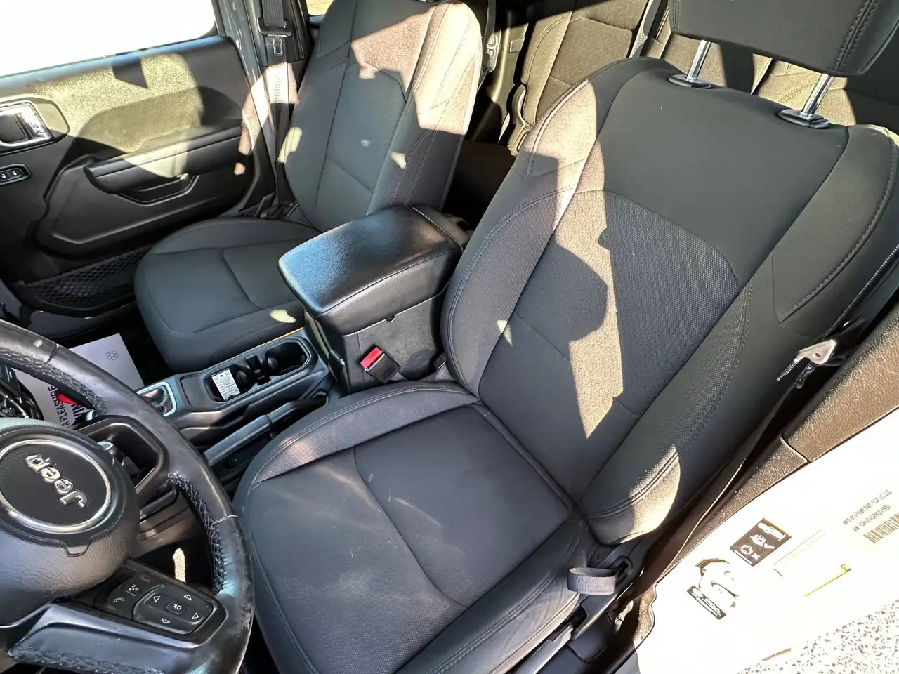Jeep Gladiator - Image 12