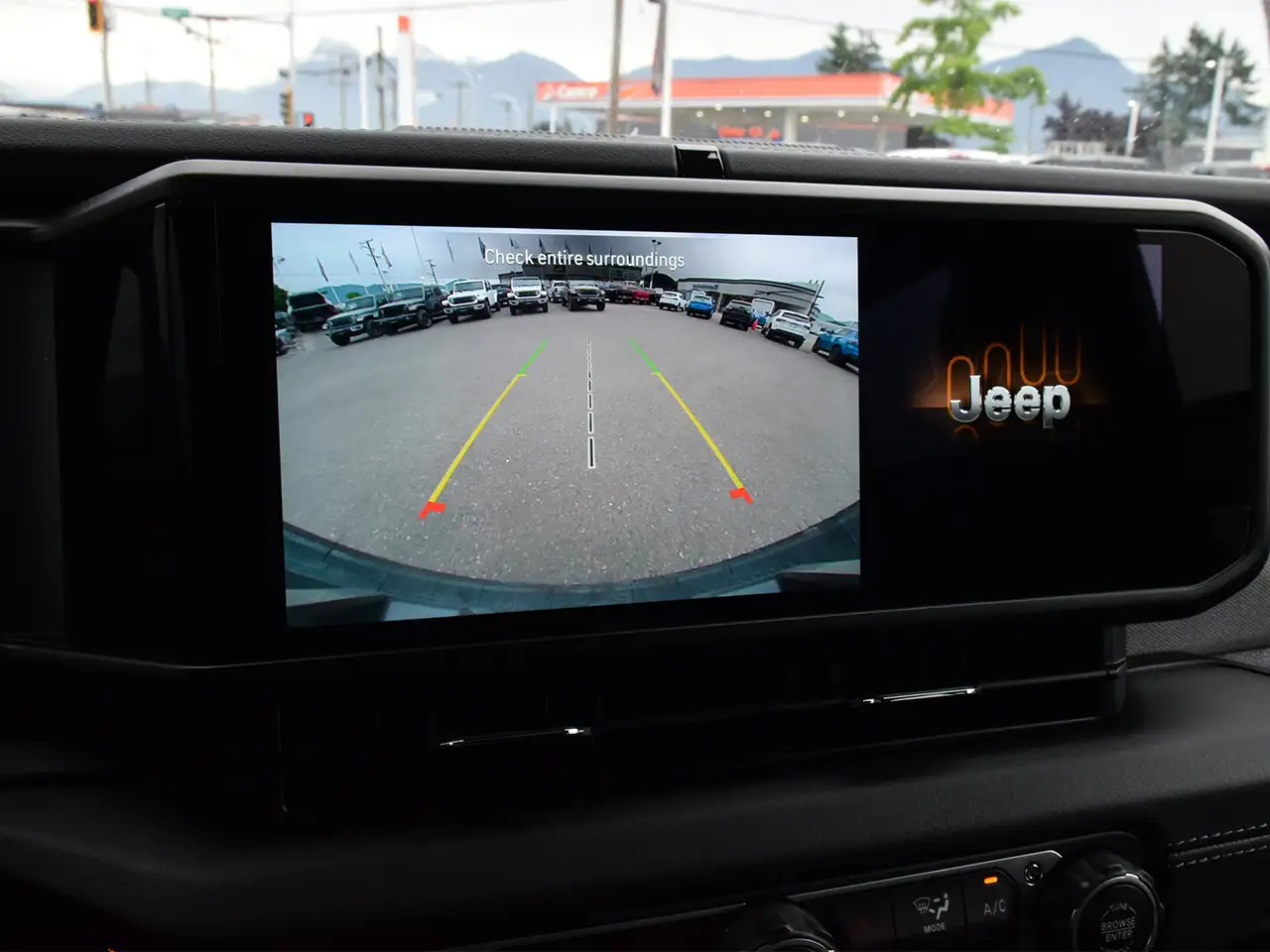 Jeep Wrangler - Image 15