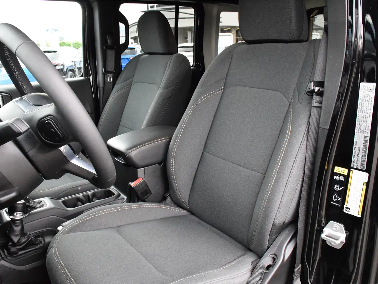 Jeep Wrangler - Image 8