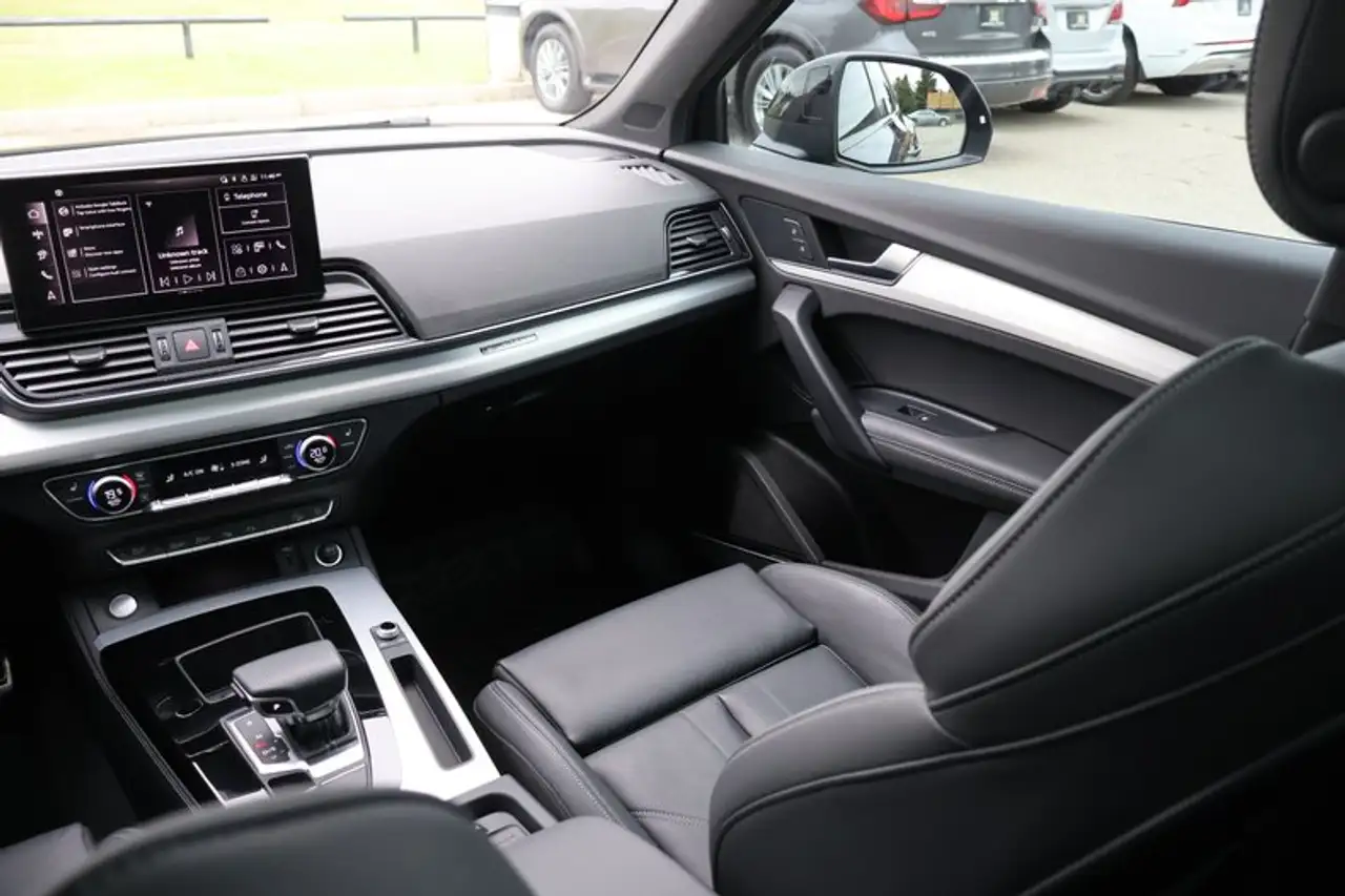 Audi Q5 - Image 20