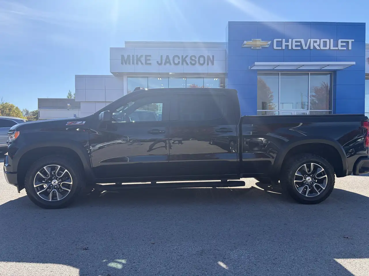 Chevrolet Silverado 1500 - Image 1
