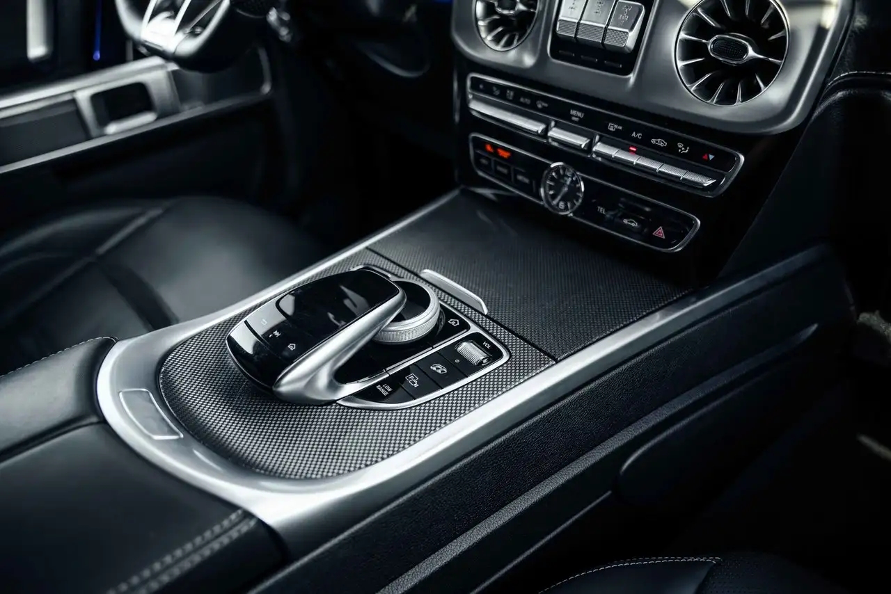 Mercedes-Benz G-Class - Image 16