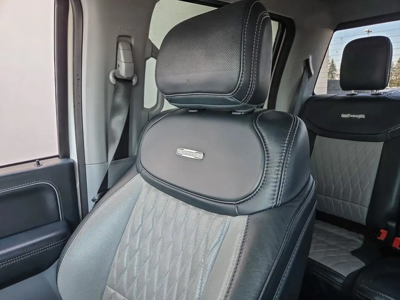 Ford F-150 - Image 18