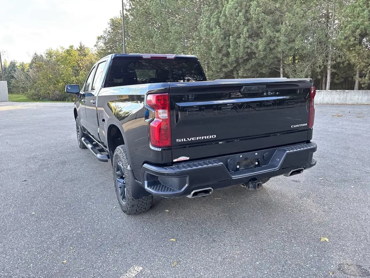 Chevrolet Silverado 1500 - Image 26