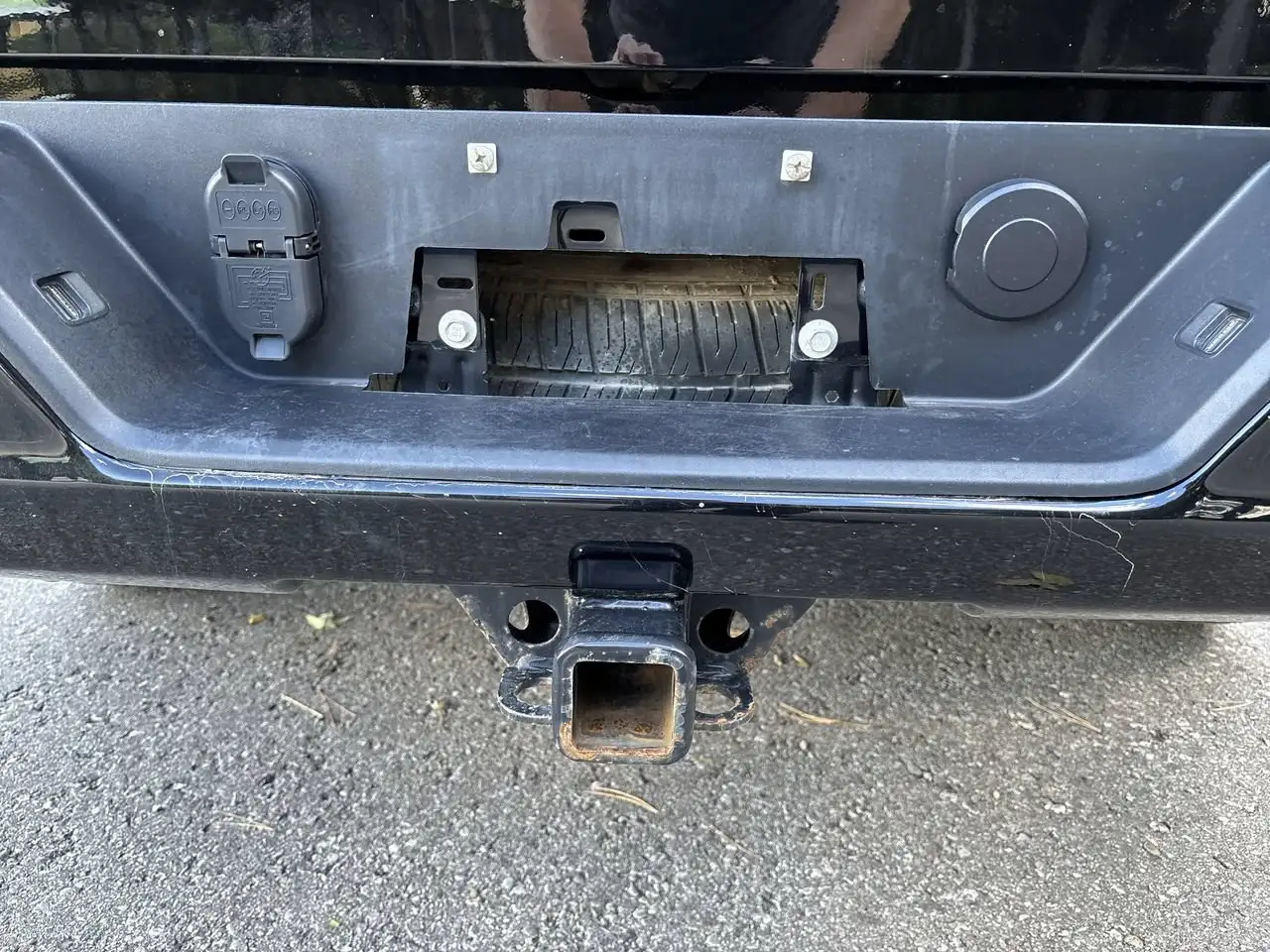 Chevrolet Silverado 1500 - Image 19