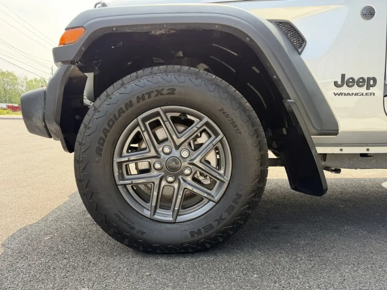 Jeep Wrangler - Image 8