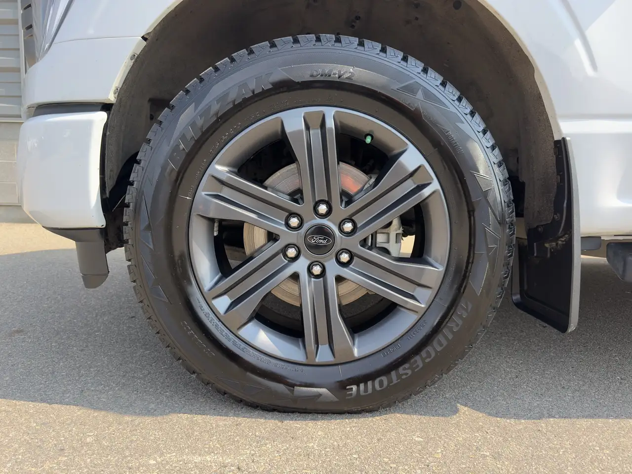 Ford F-150 - Image 26
