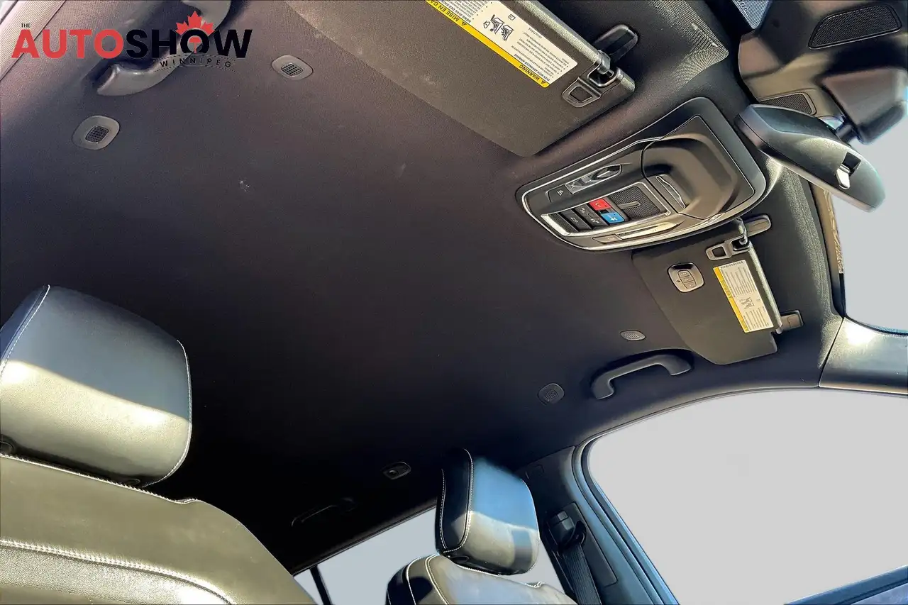 Jeep Grand Cherokee - Image 13
