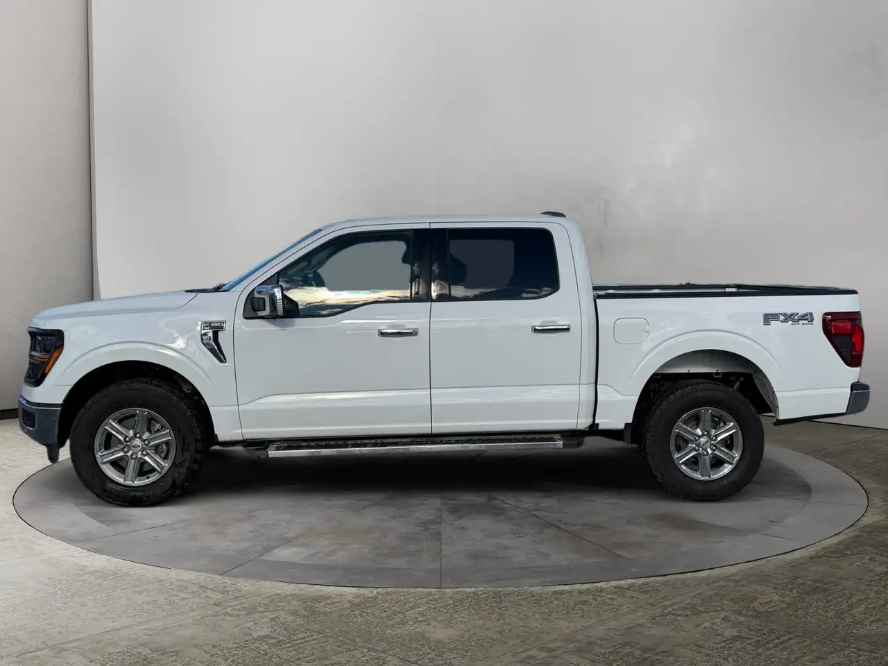 Ford F-150 - Image 2